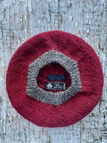 Hand Knitted Wool Beret Garnet + Grey Tweed

Beautifully hand knitted beret in Icelandic pure wool, perfect for keeping your head warm on cold days, knitted in garnet, with a grey tweed ribbed band that gives the hat a snug fit.

SIZE: adult.

CARE: hand wash or machine wash on wool cycle at 30 degrees, dry flat, do not tumble dry.
