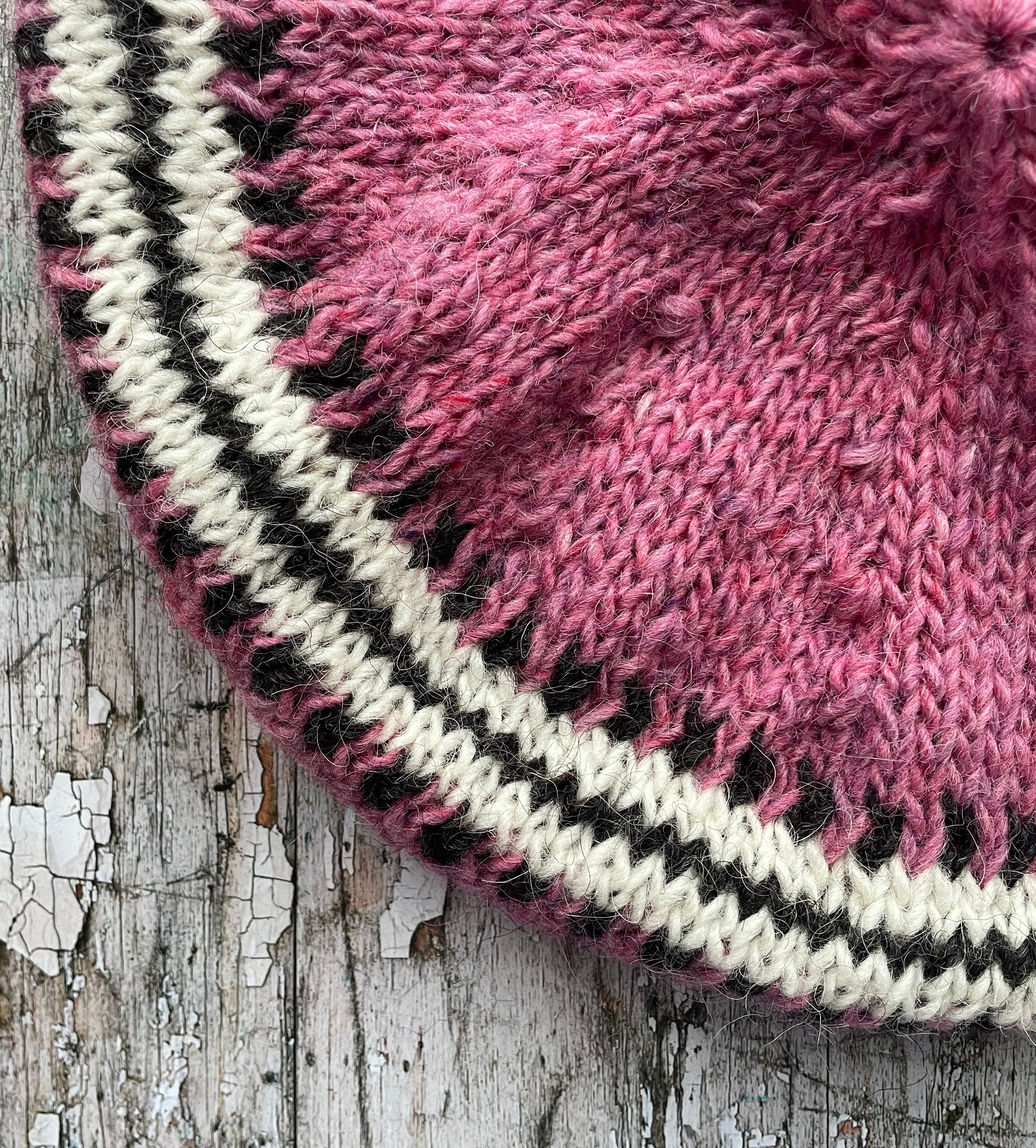 Hand Knitted Wool Beret Pink Heather

Beautifully hand knitted beret in Icelandic pure wool, perfect for keeping your head warm on cold days, knitted in a pink heather, with a&nbsp; pattern of graphite and white and a ribbed band that gives the hat a snug fit.&nbsp;

SIZE: adult.

DIAMETER: 11+3/4" / 30cm.

CARE: hand wash or machine wash on wool cycle at 30 degrees, dry flat, do not tumble dry.