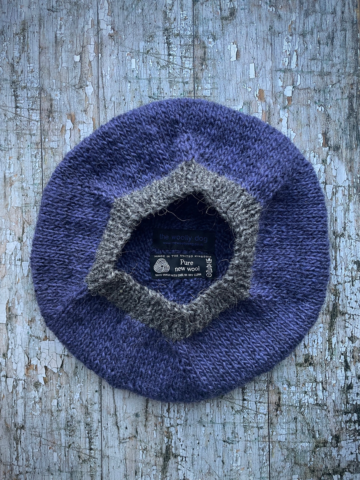 Hand Knitted Wool Lavender + Grey Tweed

Beautifully hand knitted beret in Icelandic pure wool, perfect for keeping your head warm on cold days, knitted in lavender, with a grey tweed ribbed band that gives the hat a snug fit.

SIZE: adult.

DIAMETER: 11" / 28cm.

CARE: hand wash or machine wash on wool cycle at 30 degrees, dry flat, do not tumble dry.