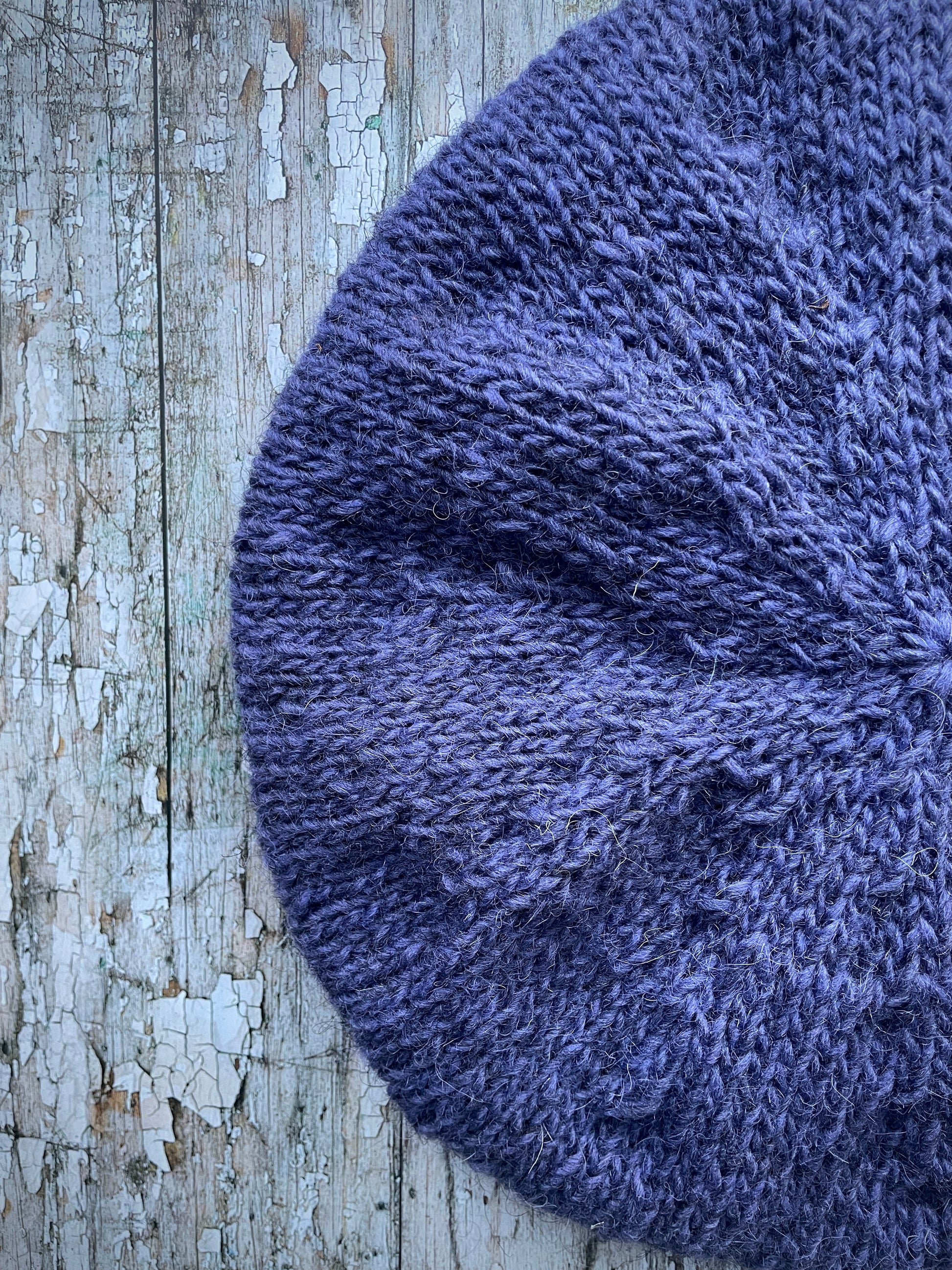Hand Knitted Wool Lavender + Grey Tweed

Beautifully hand knitted beret in Icelandic pure wool, perfect for keeping your head warm on cold days, knitted in lavender, with a grey tweed ribbed band that gives the hat a snug fit.

SIZE: adult.

DIAMETER: 11" / 28cm.

CARE: hand wash or machine wash on wool cycle at 30 degrees, dry flat, do not tumble dry.