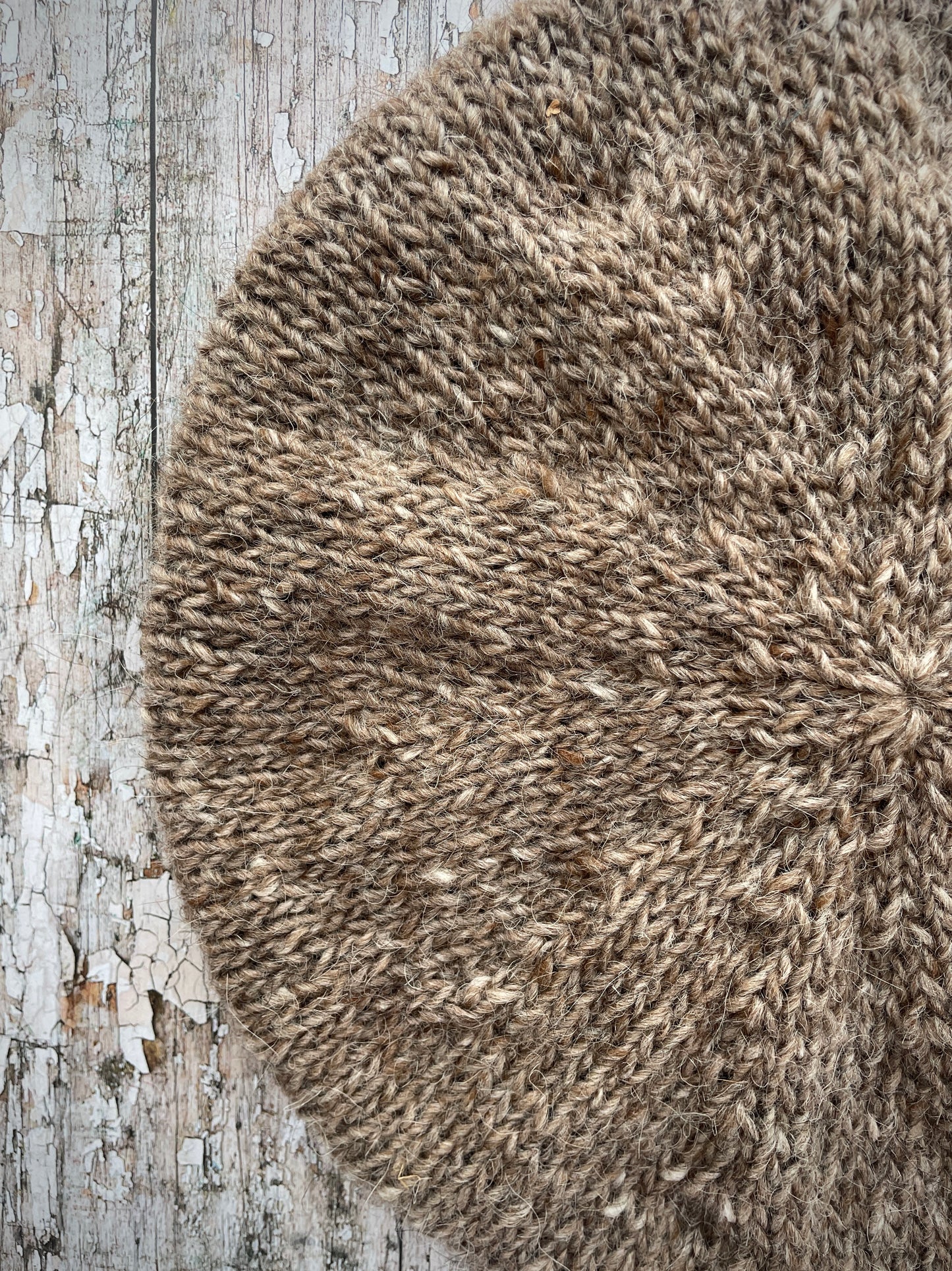 Hand Knitted Wool Beret Dark Oat + Dark Chocolate

Beautifully hand knitted beret in Icelandic pure wool, perfect for keeping your head warm on cold days, knitted in dark oat heather, with a dark chocolate brown ribbed band that gives the hat a snug fit.

SIZE: adult.

DIAMETER: 11+1/4" / 28.5 cm.

CARE: hand wash or machine wash on wool cycle at 30 degrees, dry flat, do not tumble dry.