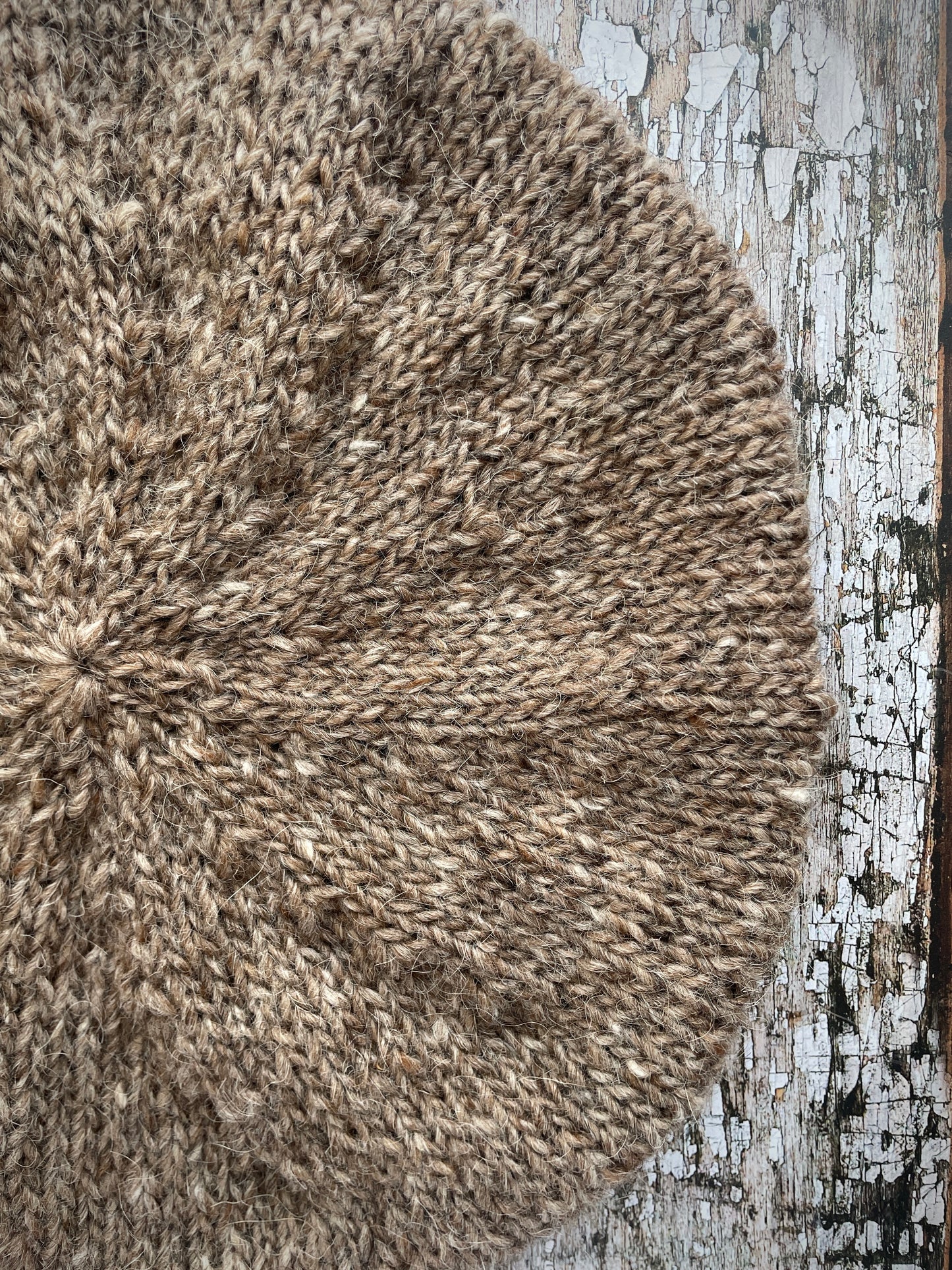 Hand Knitted Wool Beret Dark Oat + Dark Chocolate

Beautifully hand knitted beret in Icelandic pure wool, perfect for keeping your head warm on cold days, knitted in dark oat heather, with a dark chocolate brown ribbed band that gives the hat a snug fit.

SIZE: adult.

DIAMETER: 11+1/4" / 28.5 cm.

CARE: hand wash or machine wash on wool cycle at 30 degrees, dry flat, do not tumble dry.