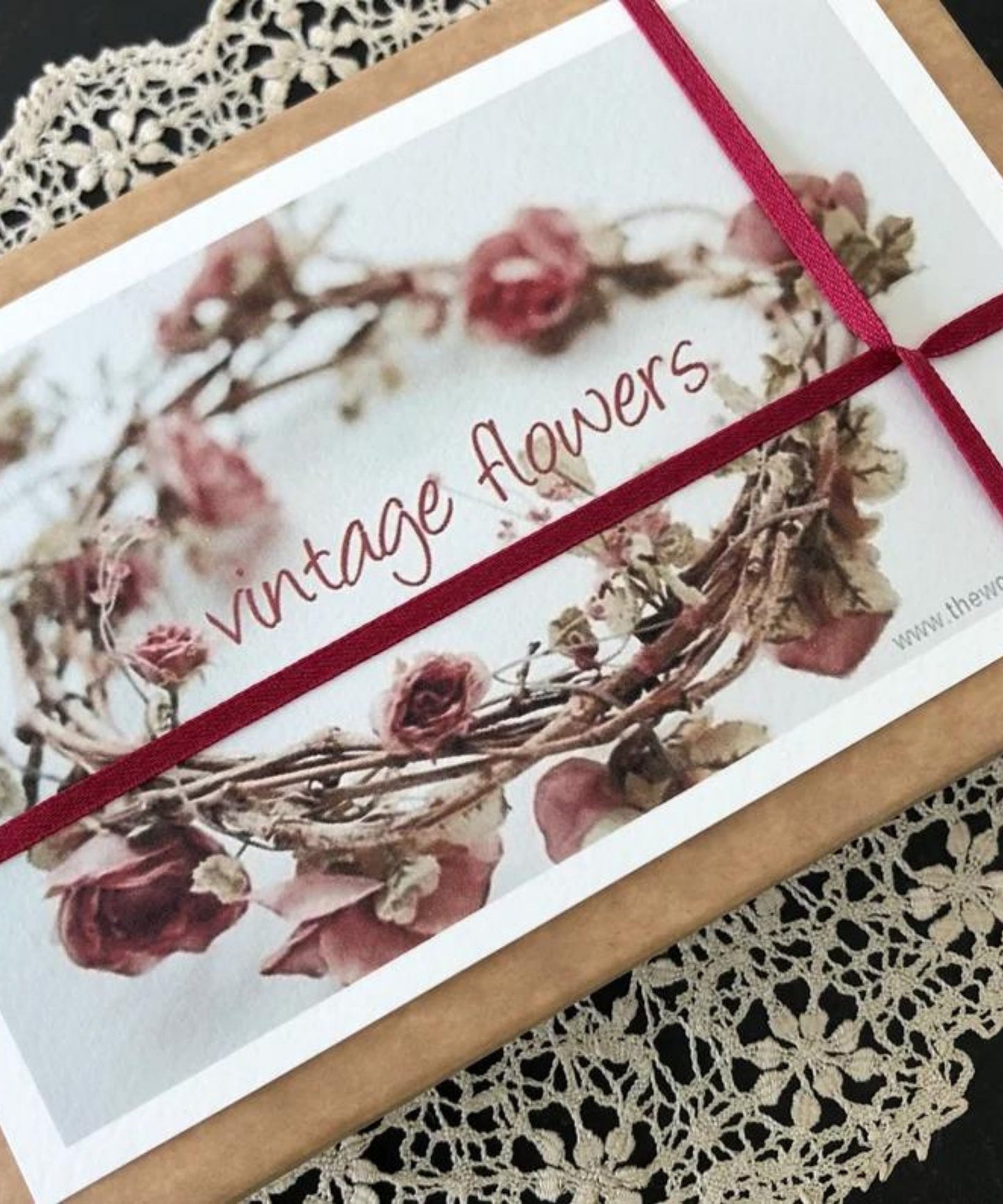 The corsage will arrive prettily packaged in a re-usable gift box to protect it from crushing, which means it's ready to give as a present. Upon arrival, the flower heads and leaves can be easily adjusted or spread into the shape you want.